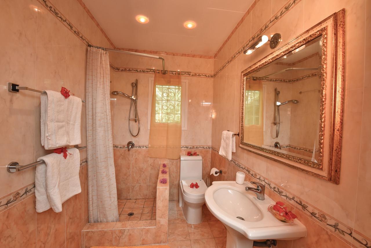 Jessies Guest House Seychelles ボー・ヴァロン エクステリア 写真