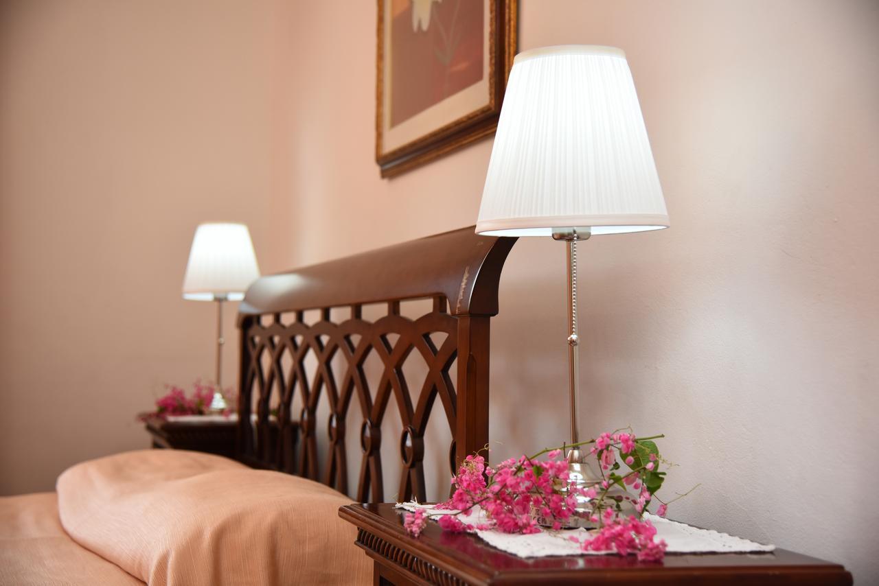 Jessies Guest House Seychelles ボー・ヴァロン エクステリア 写真