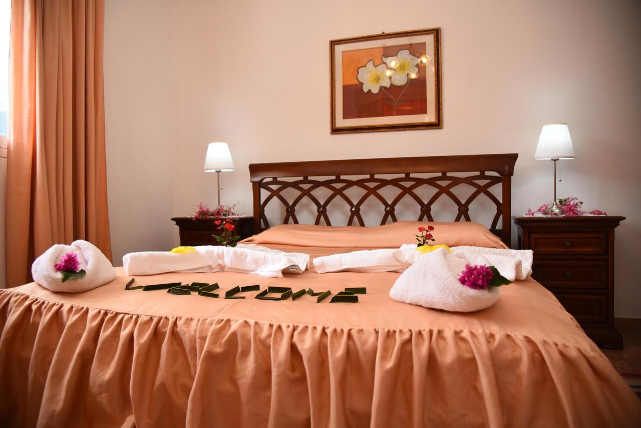 Jessies Guest House Seychelles ボー・ヴァロン エクステリア 写真